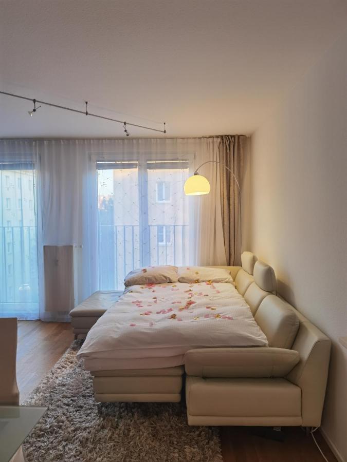 Modernes Studio-Apartment Nahe Zentrum Mit Garagenplatz Vienna Exterior photo