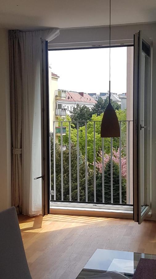 Modernes Studio-Apartment Nahe Zentrum Mit Garagenplatz Vienna Exterior photo